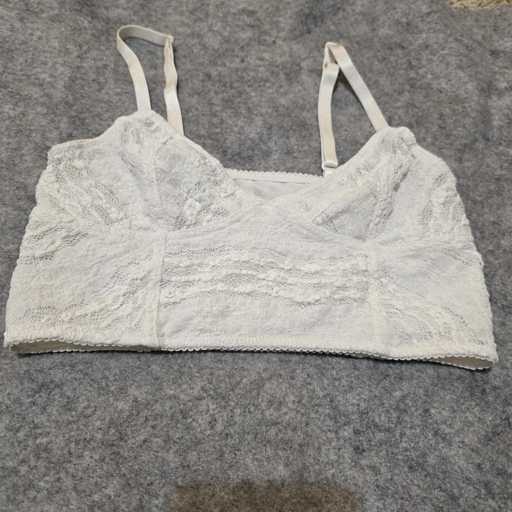 Intimately By Free People Elegant Lace Bralette in Cream